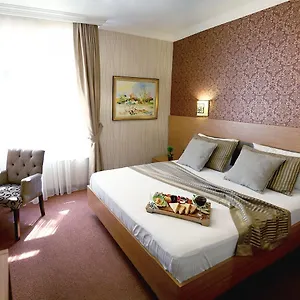 The Rise Aron Business Merter İstanbul